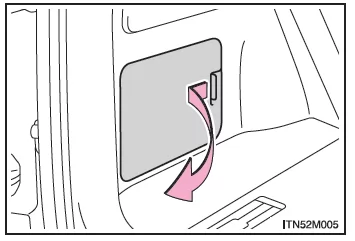 Wenn Sie eine Reifenpanne haben (Fahrzeuge mit Reserverad)